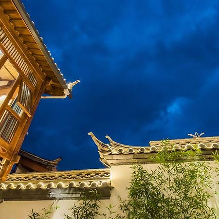 Lijiang Yue Tu Inn Exteriör bild