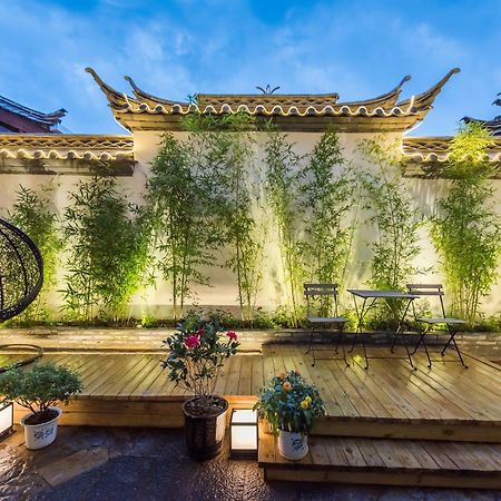 Lijiang Yue Tu Inn Exteriör bild