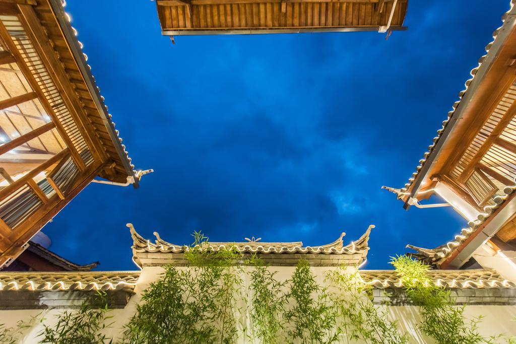 Lijiang Yue Tu Inn Exteriör bild